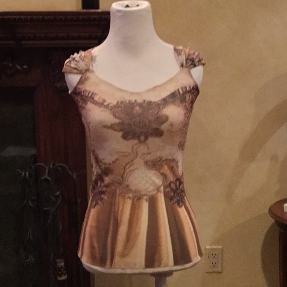 Earth tone colored tank top. Cap sleeves 23” long - Picture 1 of 5